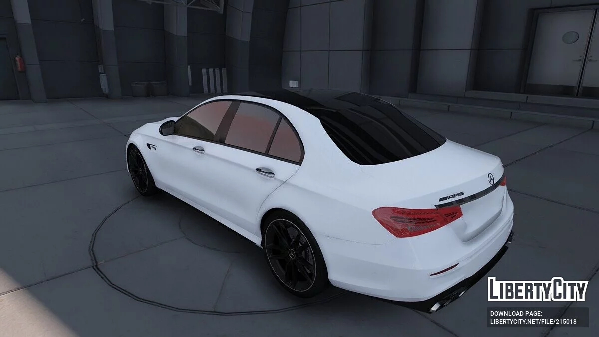 Mercedes-Benz E63 W213 Strob / GTA 5