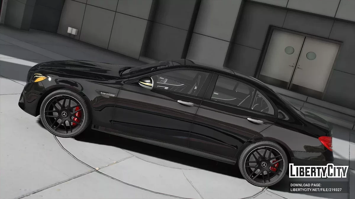 Mercedes-Benz E63 AMG / GTA 5