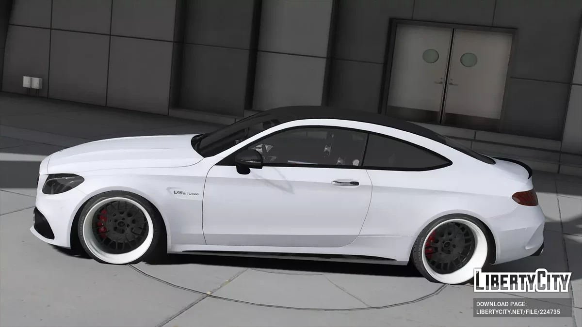 Mercedes-Benz C63 AMG Coupe / GTA 5