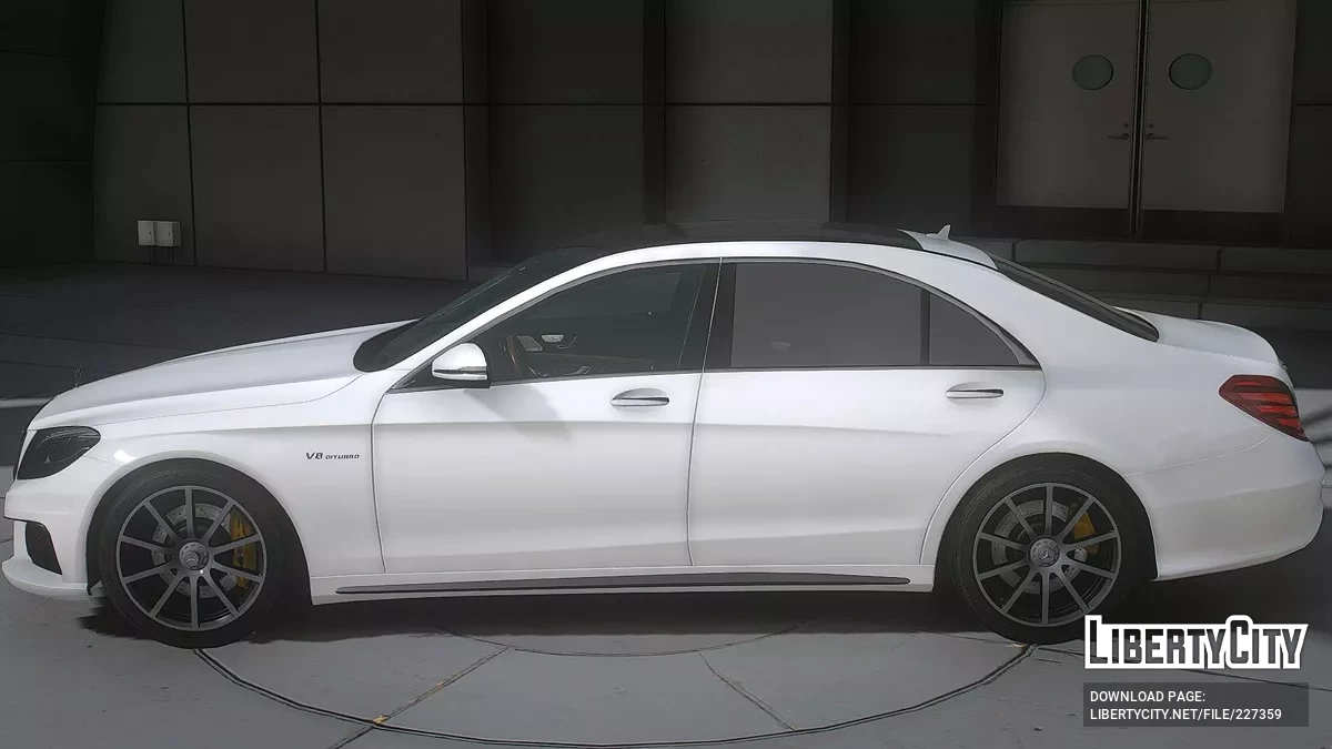Mercedes-AMG S63 W222 / GTA 5