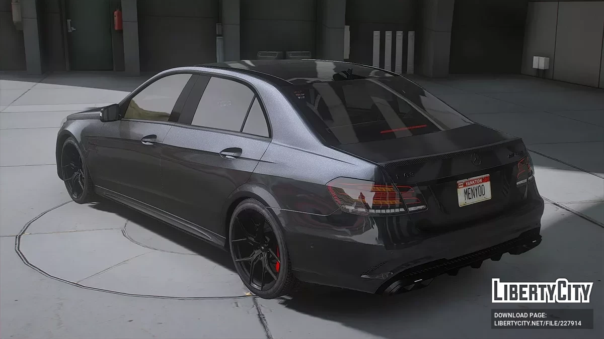 Mercedes-Benz E63 / GTA 5
