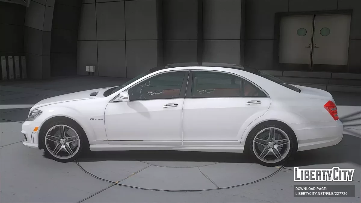 Mercedes-Benz S63 AMG (W221) / GTA 5