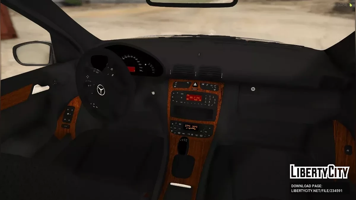 Mercedes-Benz C320 W203 2004 v1.0 / GTA 5