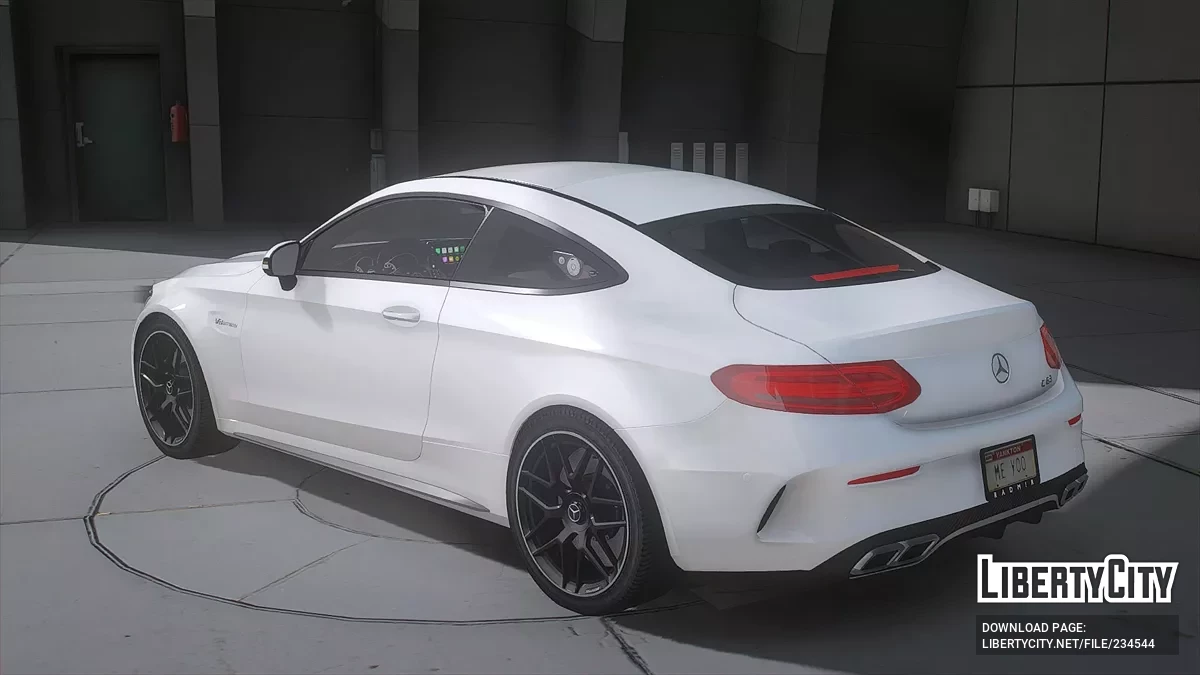 Mercedes-Benz C63 AMG Coupe / GTA 5