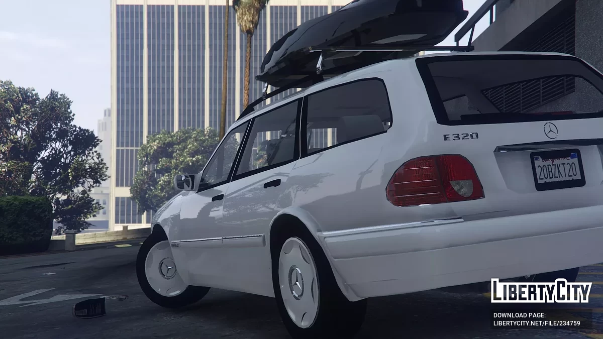 Mercedes-Benz E320 T S210 v1.0 / GTA 5