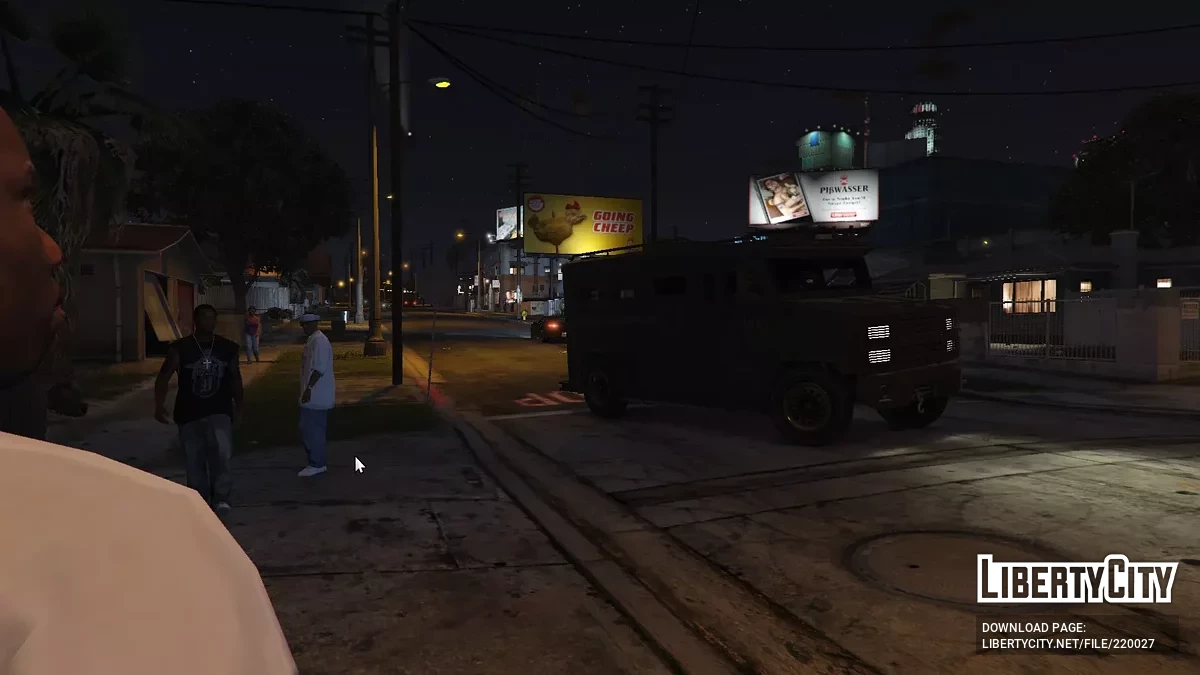 Реалистичный трафик и плотность пешеходов / GTA 5