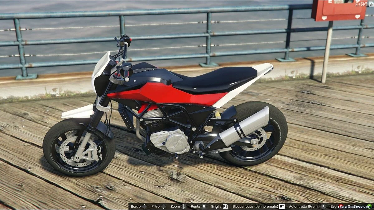 Husqvarna Nuda 900 v1.5 / GTA 5