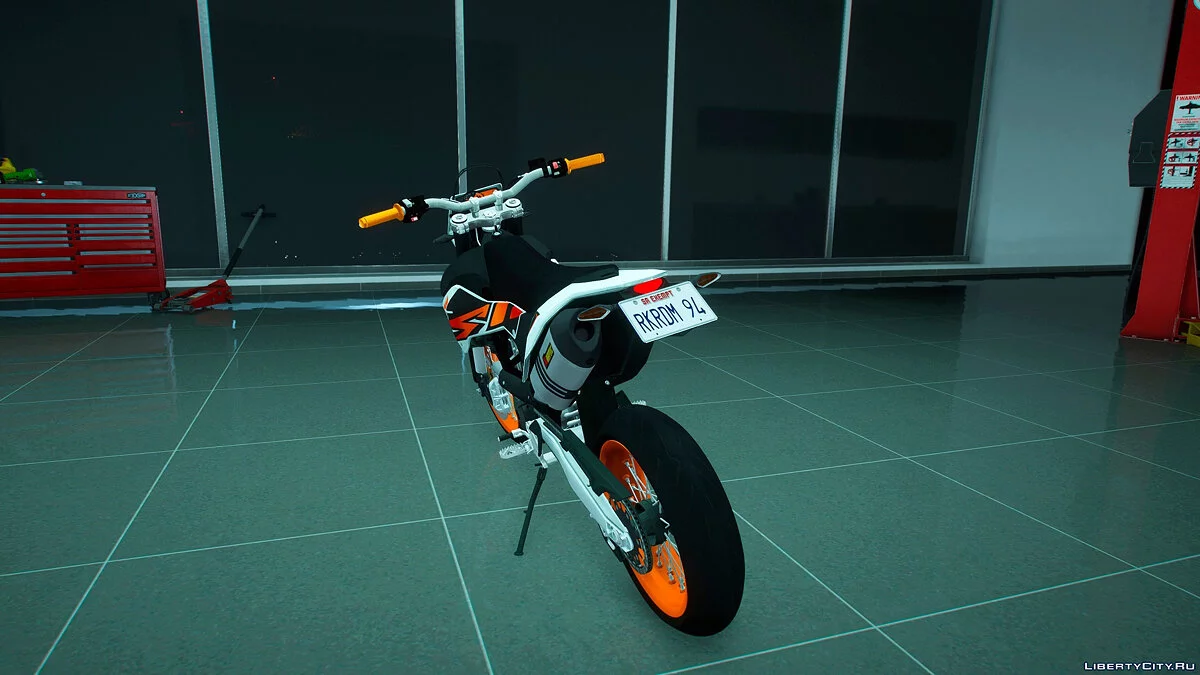 2017 KTM 690 SMC R  / GTA 5