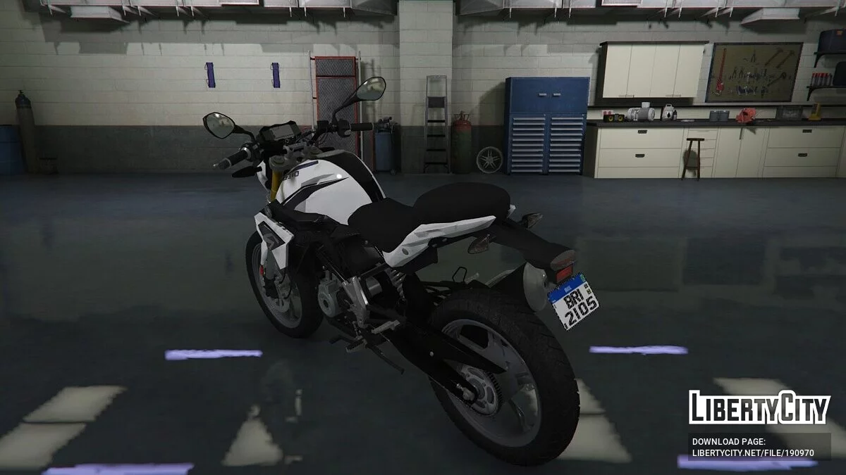 BMW G310 R / GTA 5