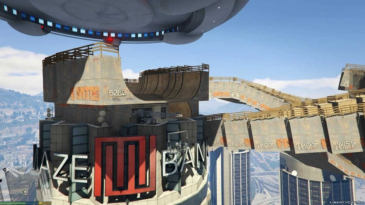 Maze Bank Mega Spiral Ramp / GTA 5