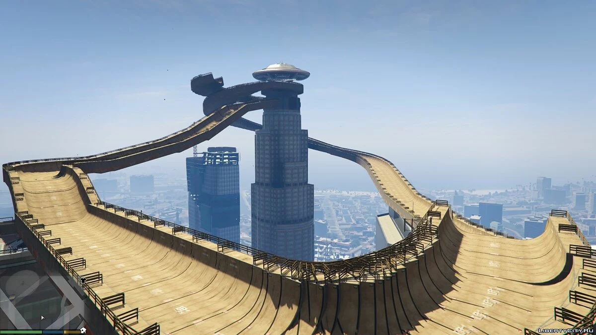 Maze Bank Mega Spiral Ramp / GTA 5