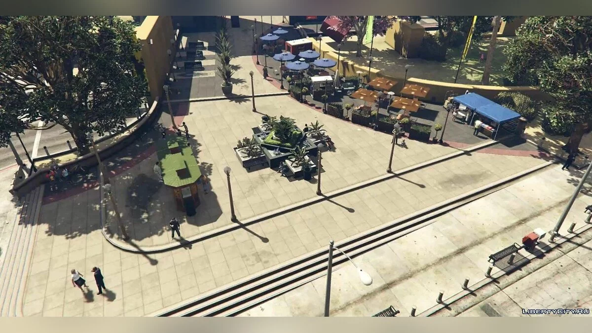 Улучшенная центральная площадь / GTA 5