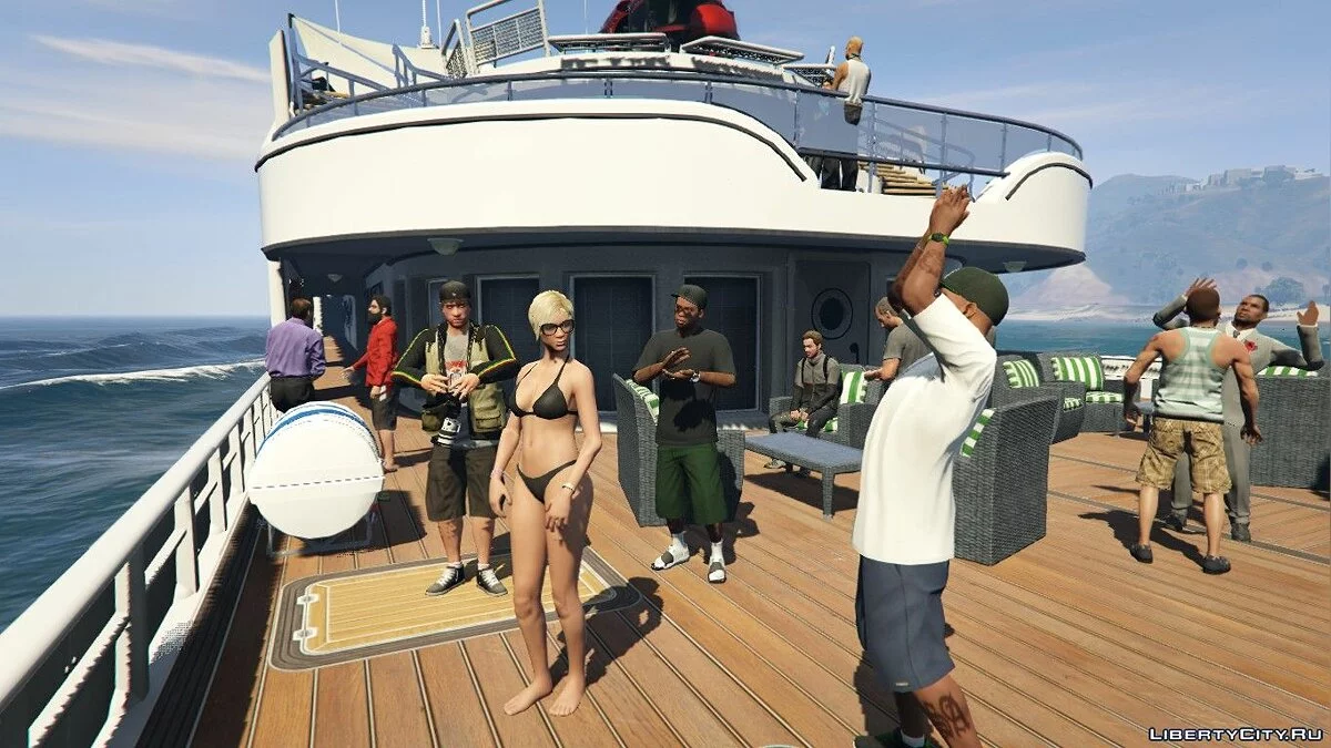 Яхта с райской вечеринкой / GTA 5