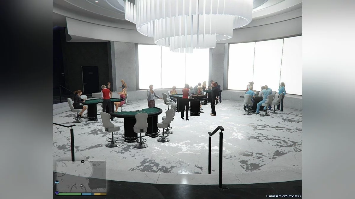 Посетители в казино Diamond  / GTA 5