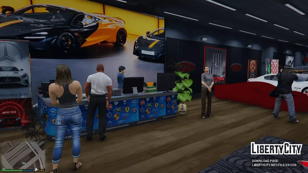 Автосалон в центре города v1.0 / GTA 5
