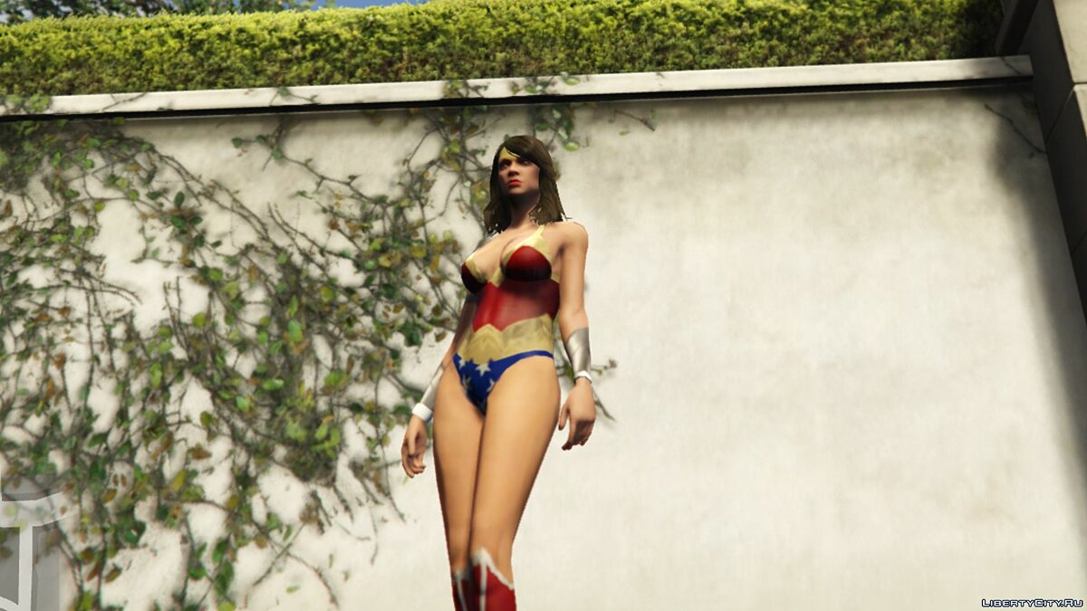 Wonder Woman: New 52 & Classic 1.1 для GTA 5 - Картинка #3