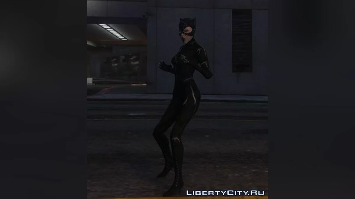 Catwoman - Batman Returns (1992) / GTA 5