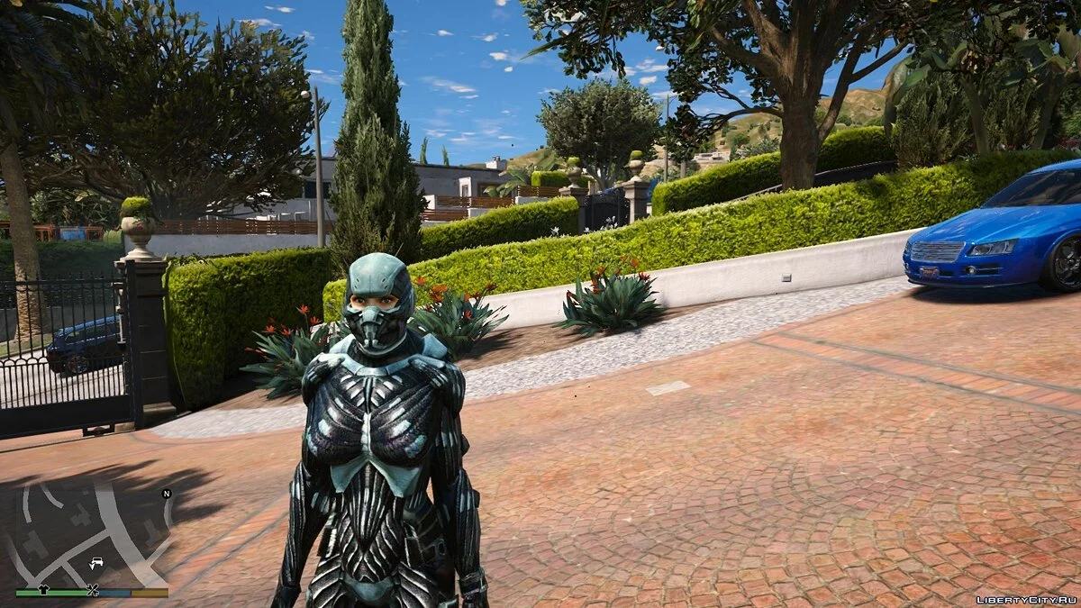 Woman Nanosuit form Crysis game / GTA 5