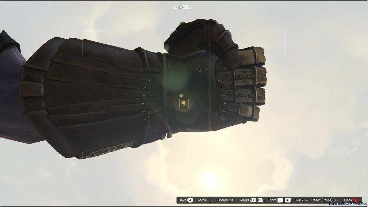 Танос с реалистичной металлической перчаткой бесконечности / GTA 5