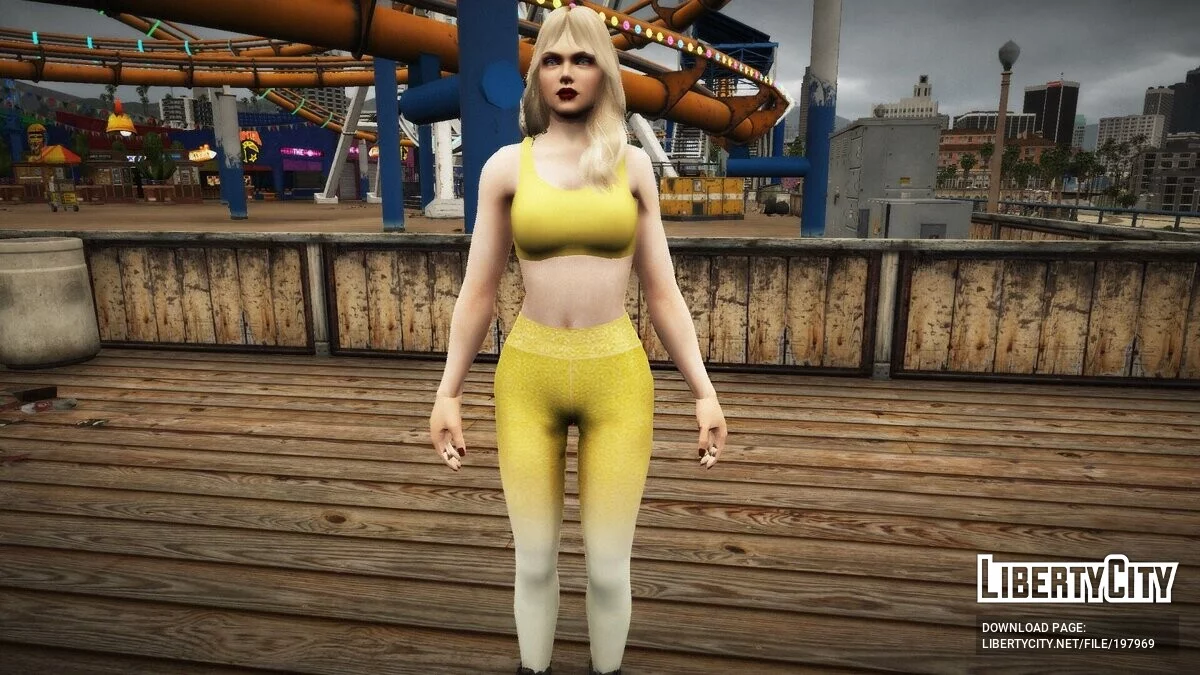 Рэйчел в спортивном костюме / GTA 5