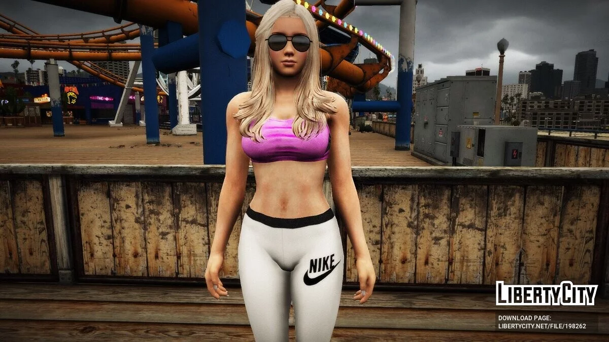 Мэй Ширануи в бикини + блондинка / GTA 5