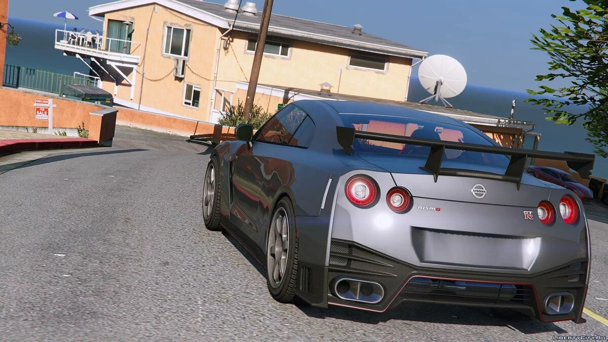 2015 Nissan GTR 2.0 / GTA 5