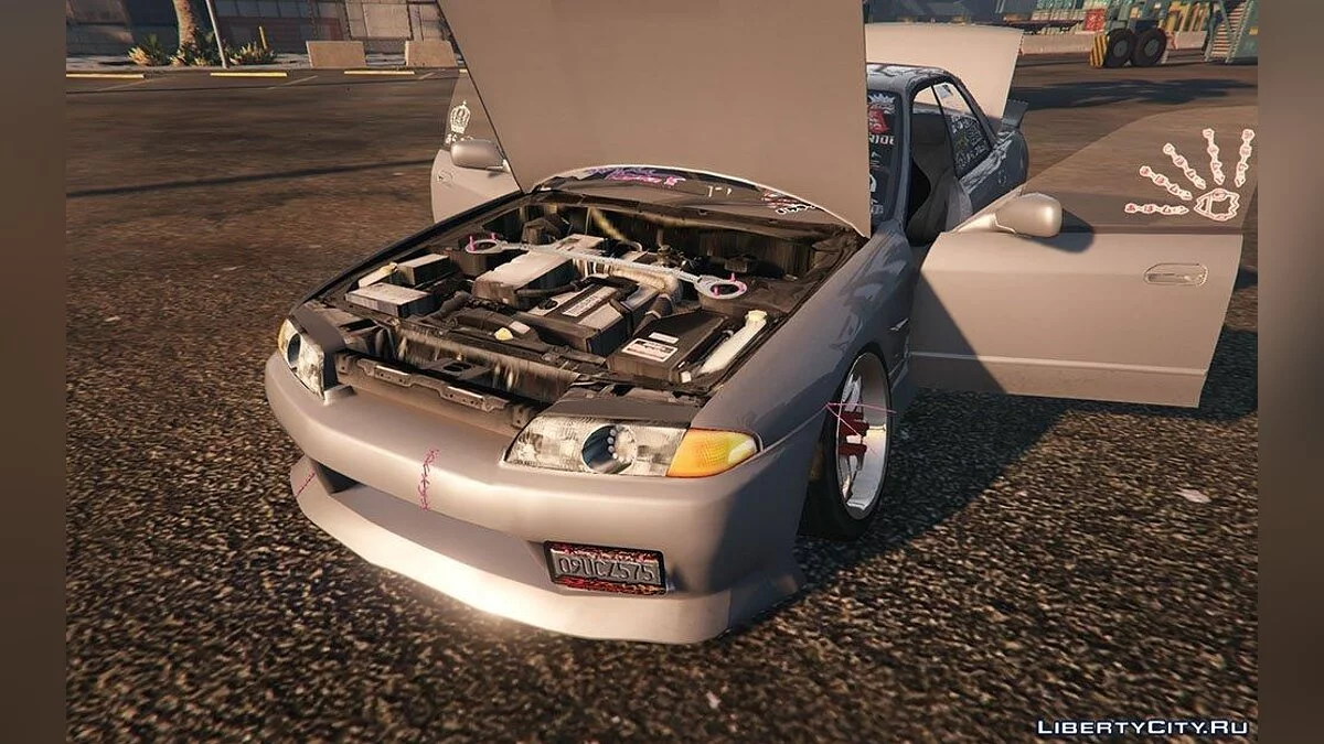 Nissan Skyline HCR32 4-Door Drift EditonNissan Skyline HCR32 4-Door Drift Editon / GTA 5