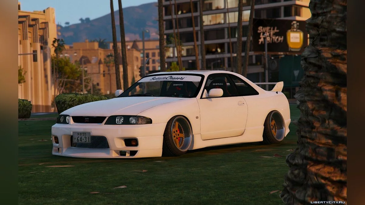 Nissan GTR R33 Stanced 1.1 / GTA 5