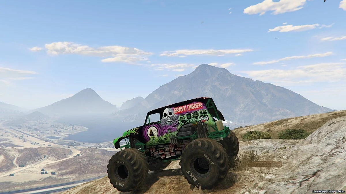 Monster Jam: Grave Digger! [Replace/Template] 1.0 / GTA 5