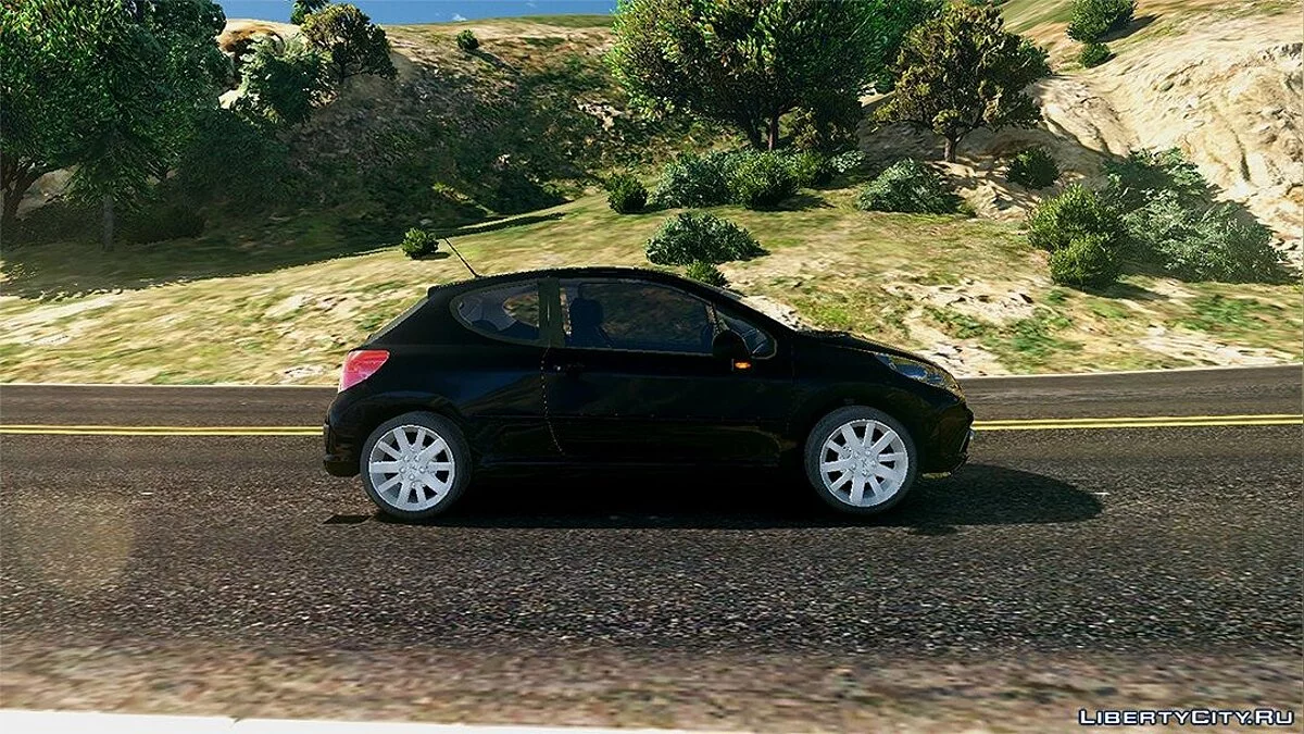 Peugeot 207 1.0 / GTA 5