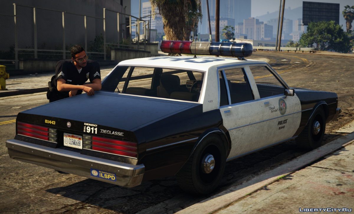 Ватман гта 5. Declasse Merit Police GTA 5. LSPD GTA 5 машина. GTA 5 фургон LAPD. Declasse Merit GTA 5.