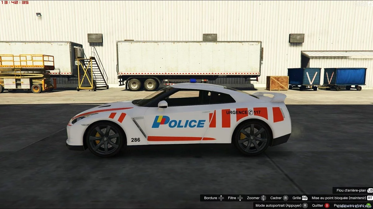 Nissan GTR Swiss police [ELS] 1.0 / GTA 5