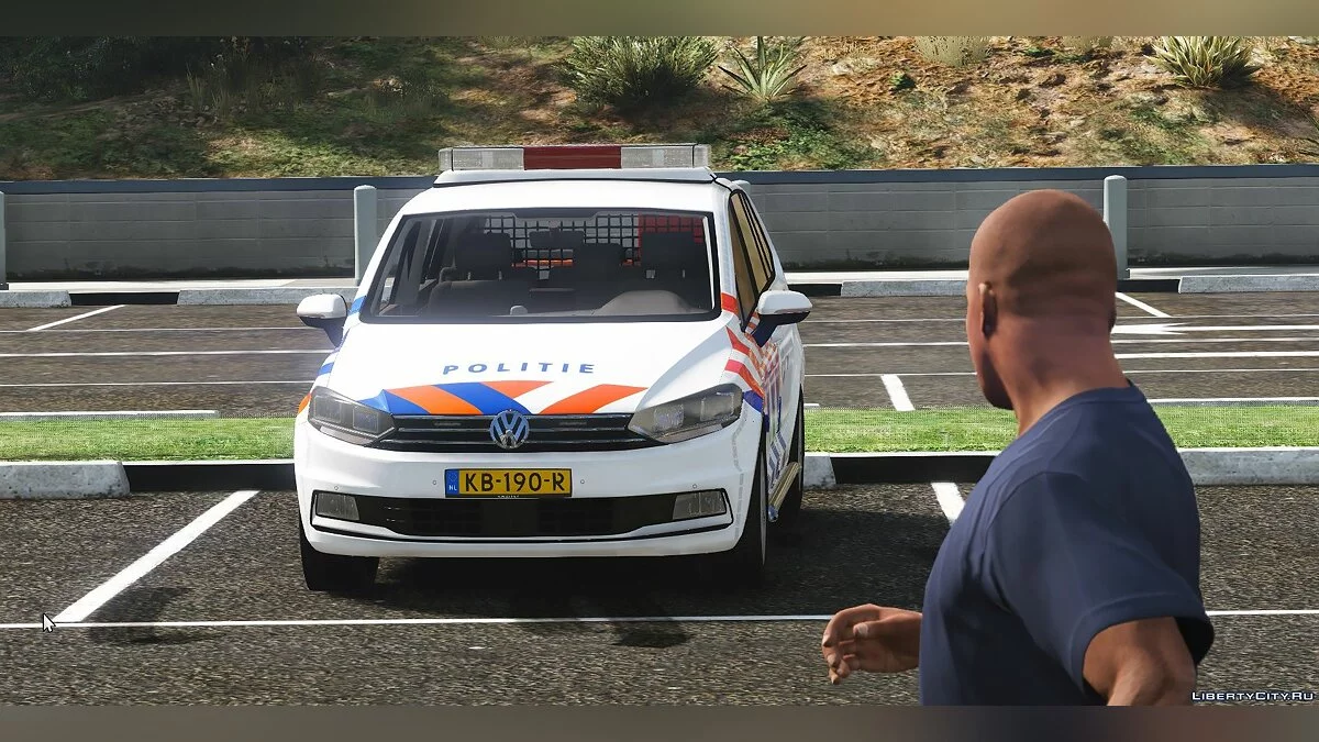Volkswagen Touran 2016 Dutch Police / Nederlandse Politie [ELS] 1.0 / GTA 5