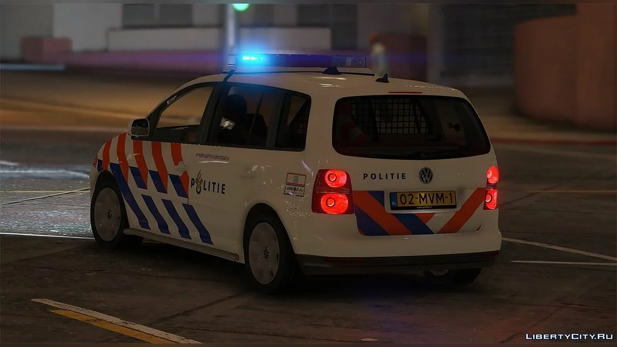 2007 Volkswagen Touran Dutch Police / Nederlandse Politie [ELS] 0.9 / GTA 5