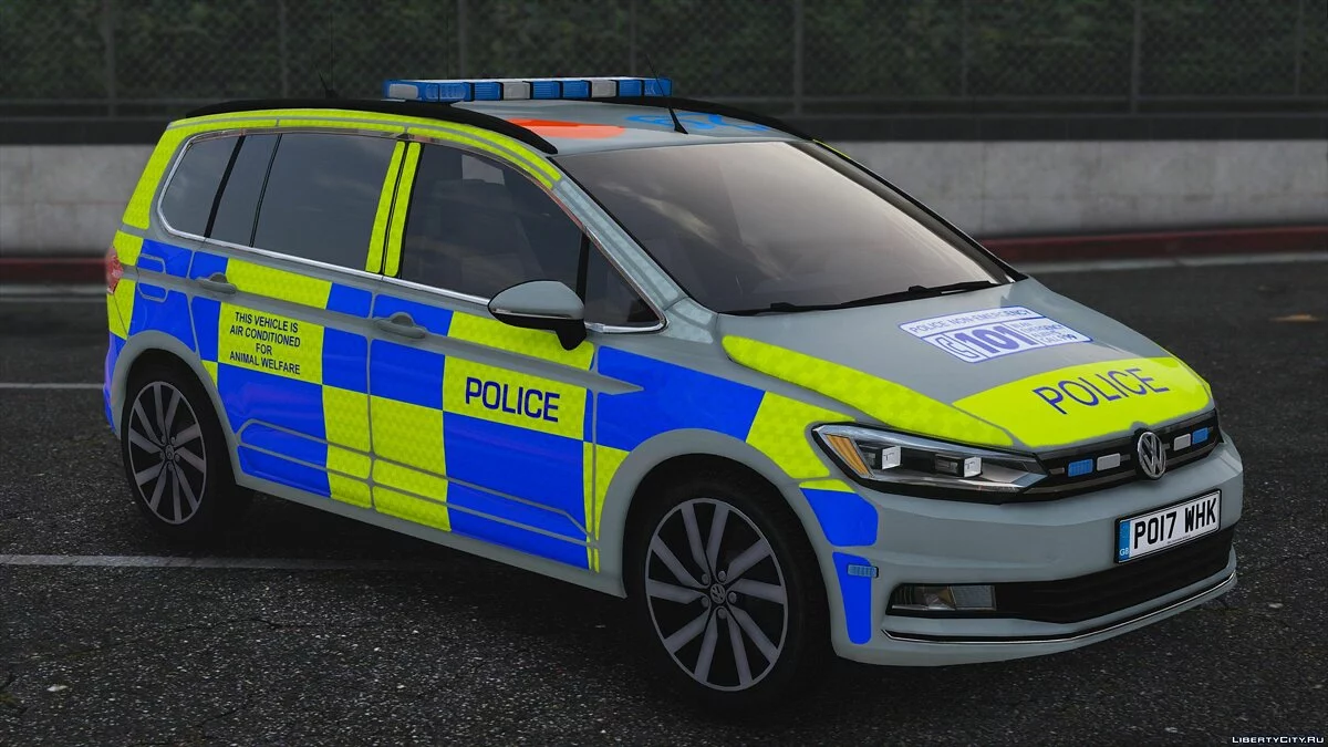 British Police Touran [Replace | ELS] V1 / GTA 5