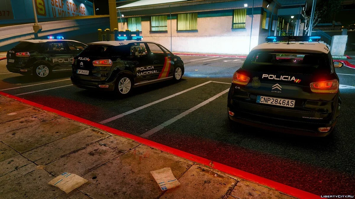 Citroën C4 Picasso 2014 - Policía Nacional Z (CNP) - [ELS] Dracos y Stella Osstan (Spanish Police) 1.0 / GTA 5