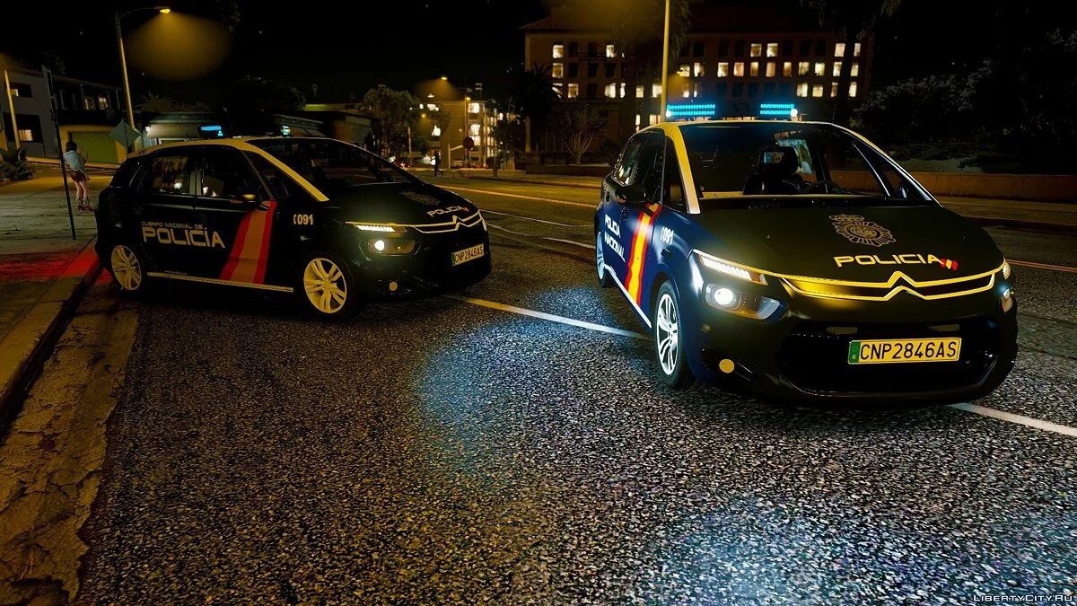 Citroën C4 Picasso 2014 - Policía Nacional Z (CNP) - [ELS] Dracos y Stella Osstan (Spanish Police) 1.0 / GTA 5