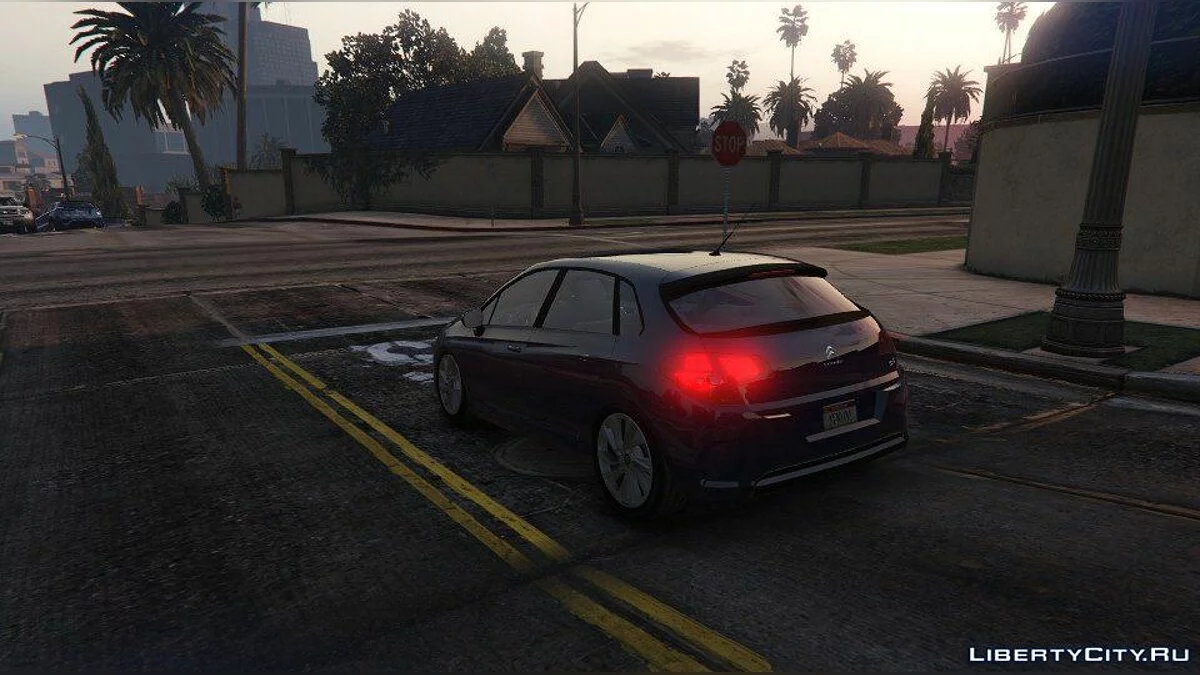 Citroën C4 2015 B.A.C [Gyro Tournant LED / ELS] / GTA 5