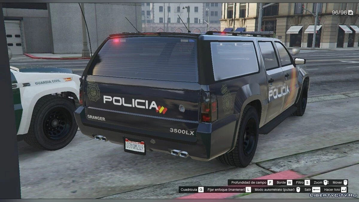Declasse Granger Policia Española / Spanish Police Granger 1.0 / GTA 5