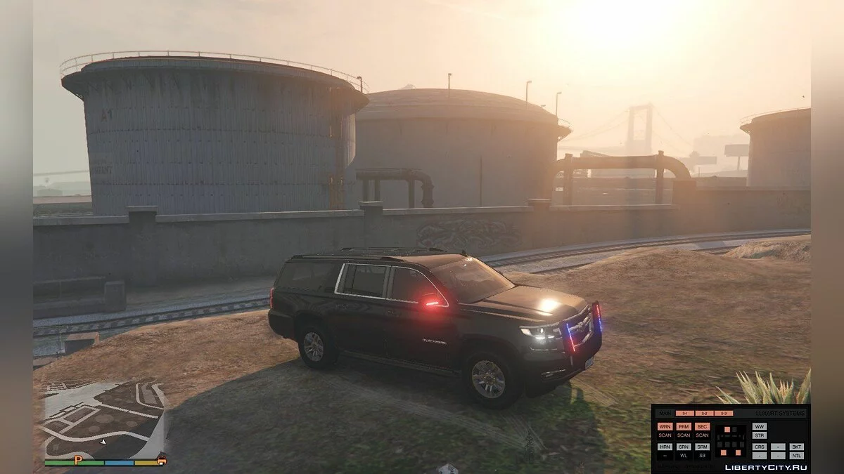 [ELS] 2016 Suburban Unmarked (Christmas Tree) 1.0 / GTA 5