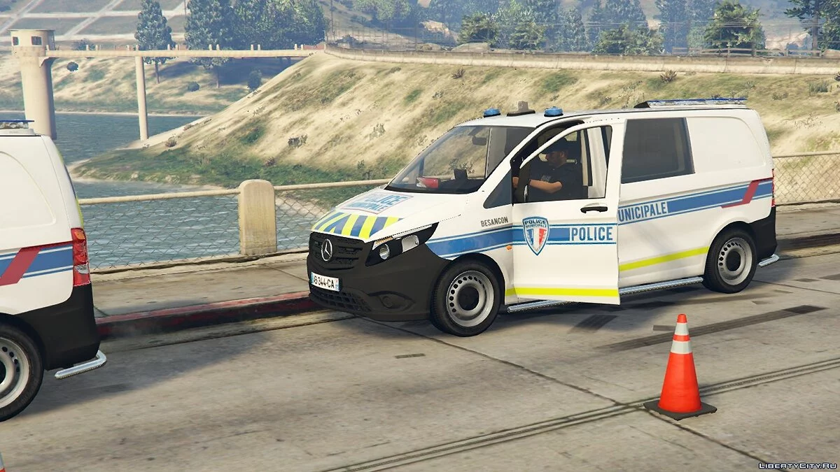 Mercedes Vito Police Municipale 1.0 / GTA 5