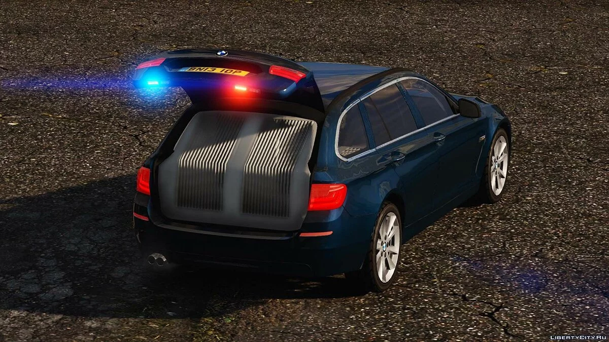 BMW 530D F11 Police Dog Unit Pack 1.0 / GTA 5
