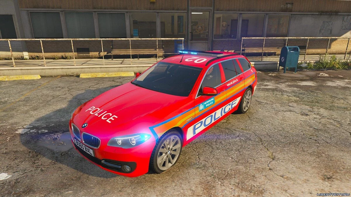 Metropolitan Police DPG BMW 525D Touring [ELS] / GTA 5