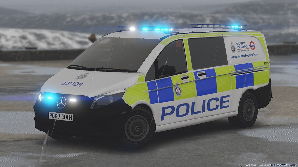 mercedes vito police