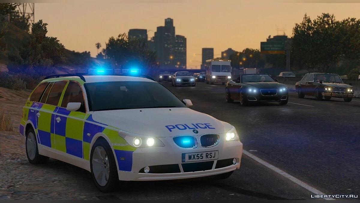 Avon and Somerset Police BMW E61 Traffic Car [ELS] 1.0 / GTA 5