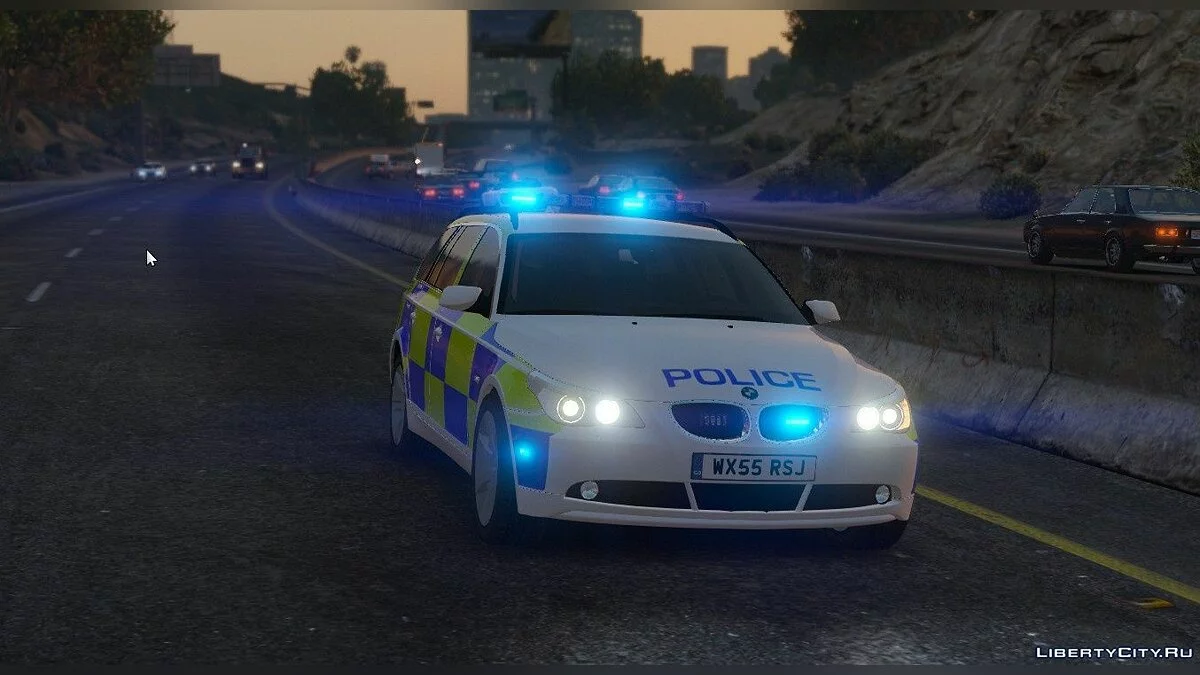 Avon and Somerset Police BMW E61 Traffic Car [ELS] 1.0 / GTA 5