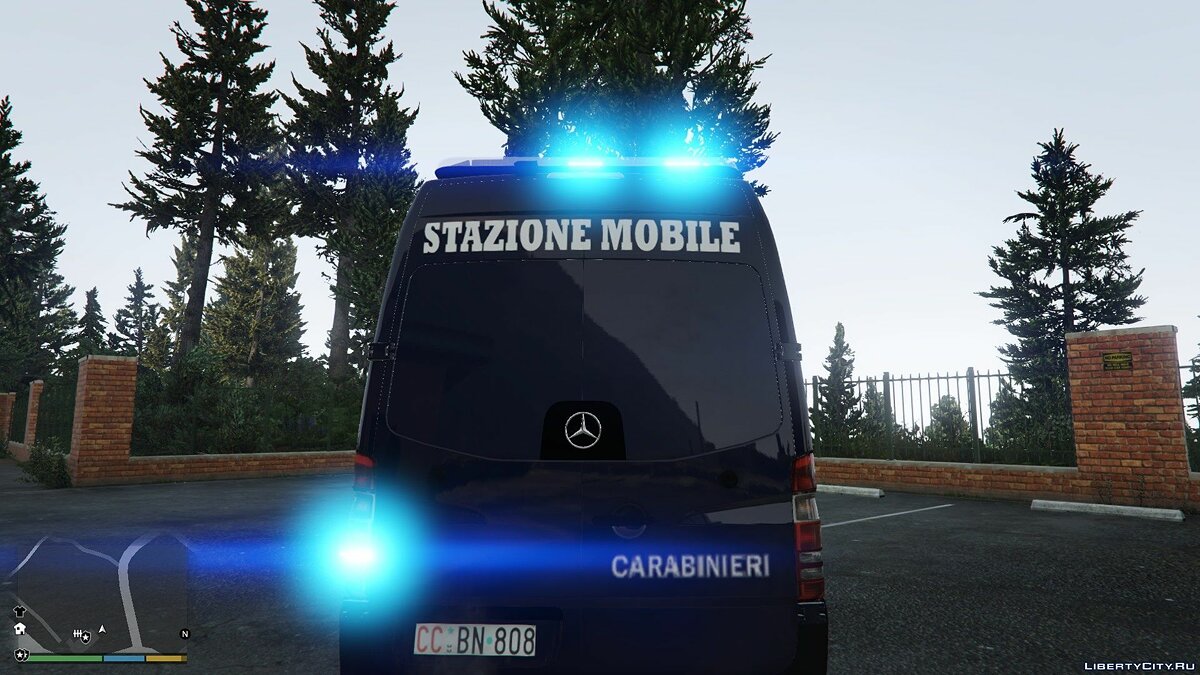 Скачать Mercedes-Benz Sprinter - Carabinieri Stazione Mobile 1.0 -  Мобильная станция полиции для GTA 5