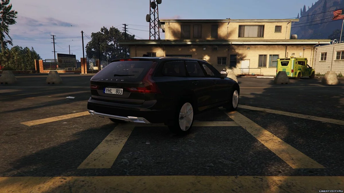 2017 Volvo V90 Cross Country  / GTA 5