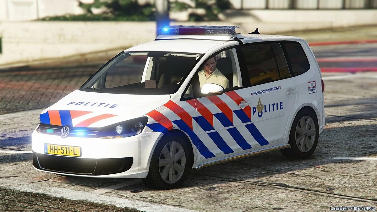 2010 Volkswagen Touran - Голландская полиция / GTA 5