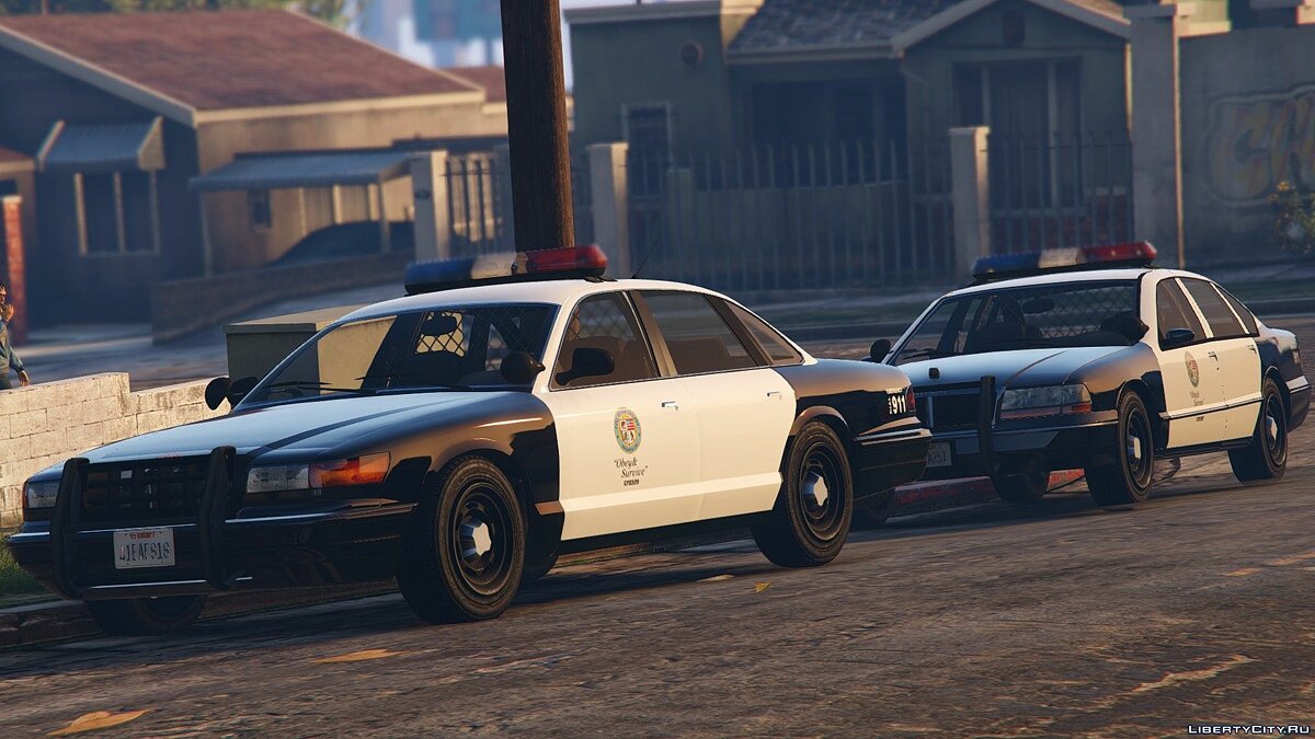 Скачать Vapid Stanier & Declasse Premier Police Cruisers для GTA 5